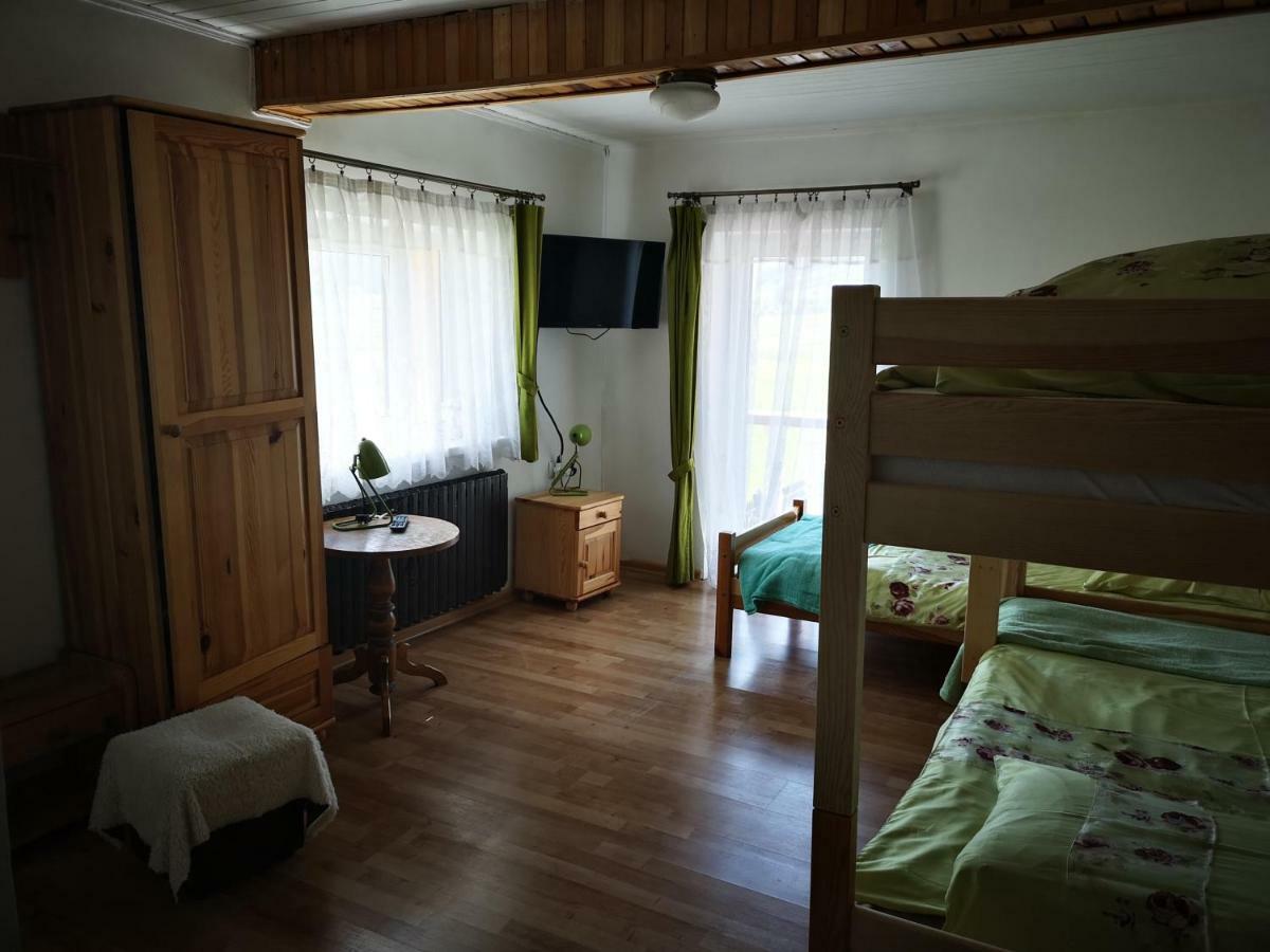 Hôtel Osrodek Wypoczynkowy Trzy Korony à Frydman Extérieur photo